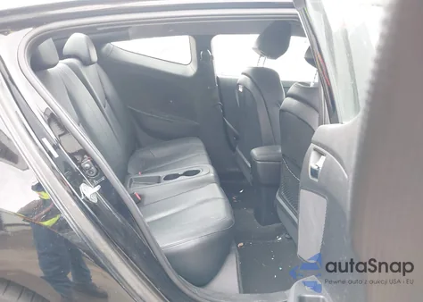 2014 Hyundai Veloster Re:flex W/Black from USA, damaged, VIN KMHTC6AD4EU212002